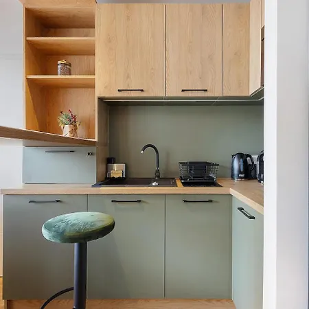 Apartment M&m Living In